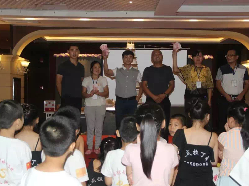 龙脉天成集团8周年庆典